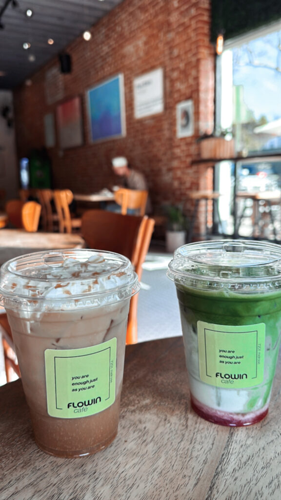 Instagrammable Coffee Shops in Los Angeles, Flowin' Cafe