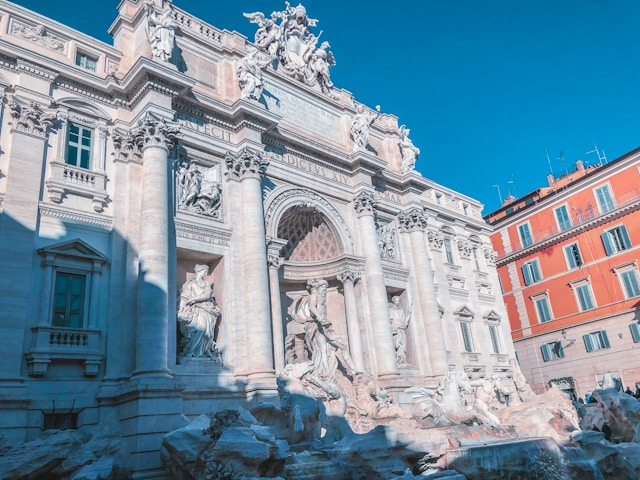 Trevi Fountain, Rome Italy